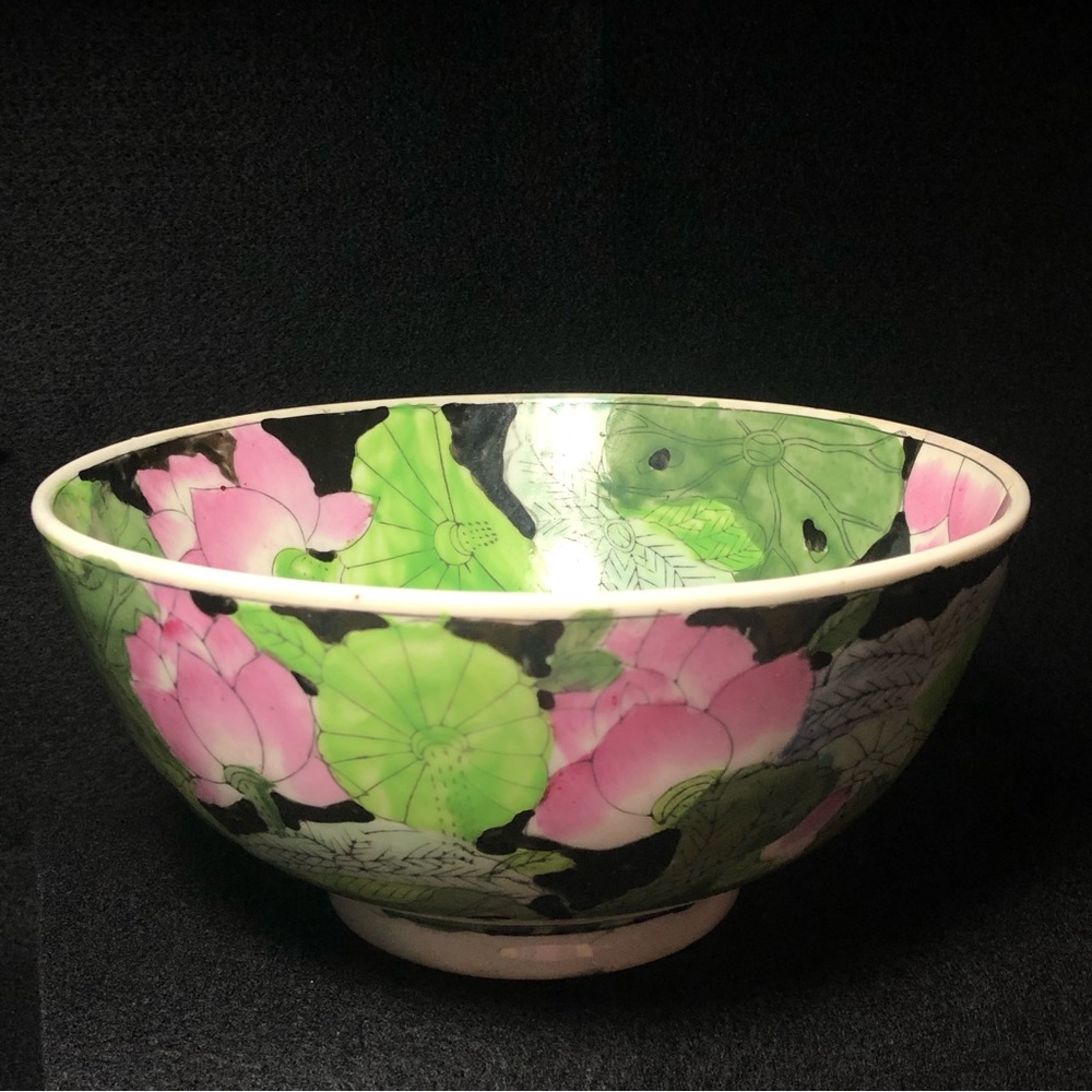 Hand-Painted Floral Ceramic Bowl in Pink and Green